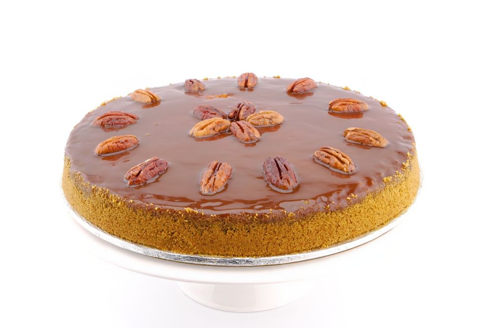 cake 3 Pecan Caramel Cake (پیکان کیرامل کیک)-1 Pound - Image 1
