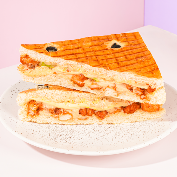 Grilled Panini Sandwich - 2 Pieces (گرلڈ پنی نی سینڈوچ - 2 پیس)